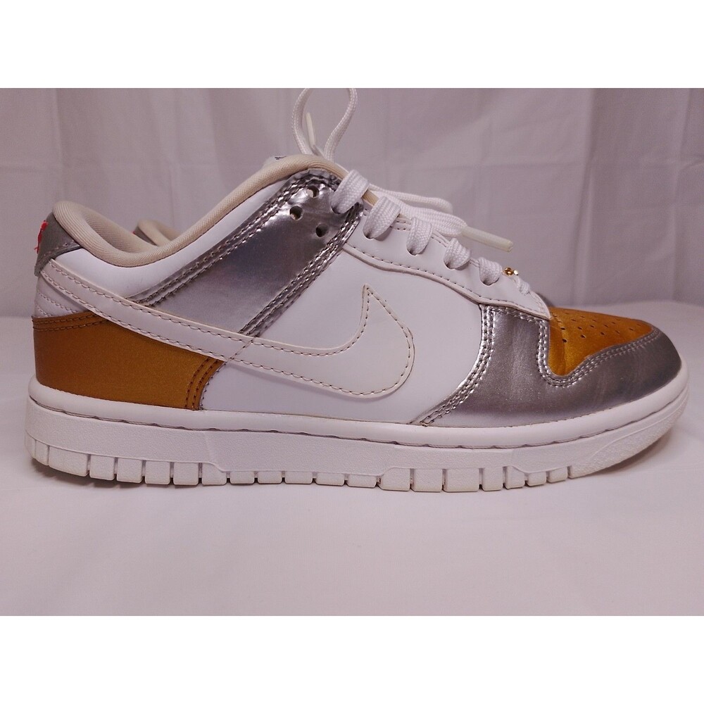 Nike Dunk Low SE "Heirloom" Silver Gold Metalic - Picture 5 of 16